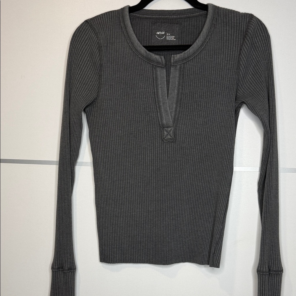 Aerie Charcoal Ribbed Long Sleeve Tee Like New